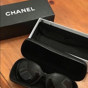 Authentic CHANEL sunglasses 5304